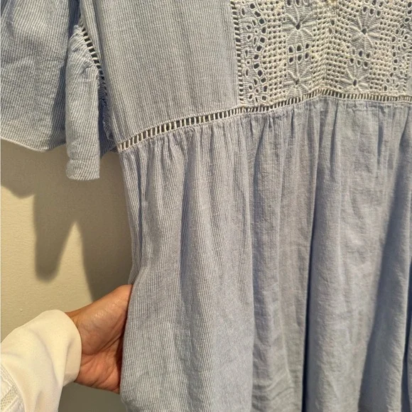 ZARA Light Blue Lace Detail Women's cover up or dress - Picture 6 of 6